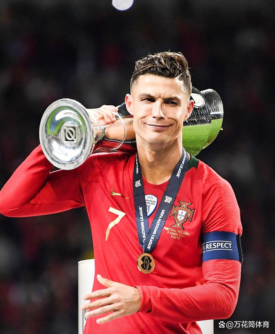 开元入口 -关于C罗迎来十二赛季高光表现，老鹰球迷沸腾！的信息