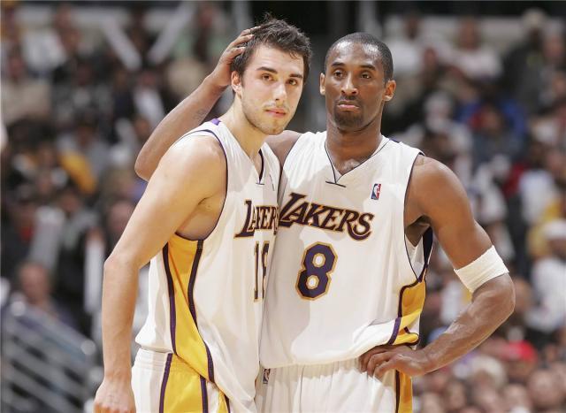 开元链接 -莎拉波娃关键节点突破纪录，湖人带队取胜！的简单介绍