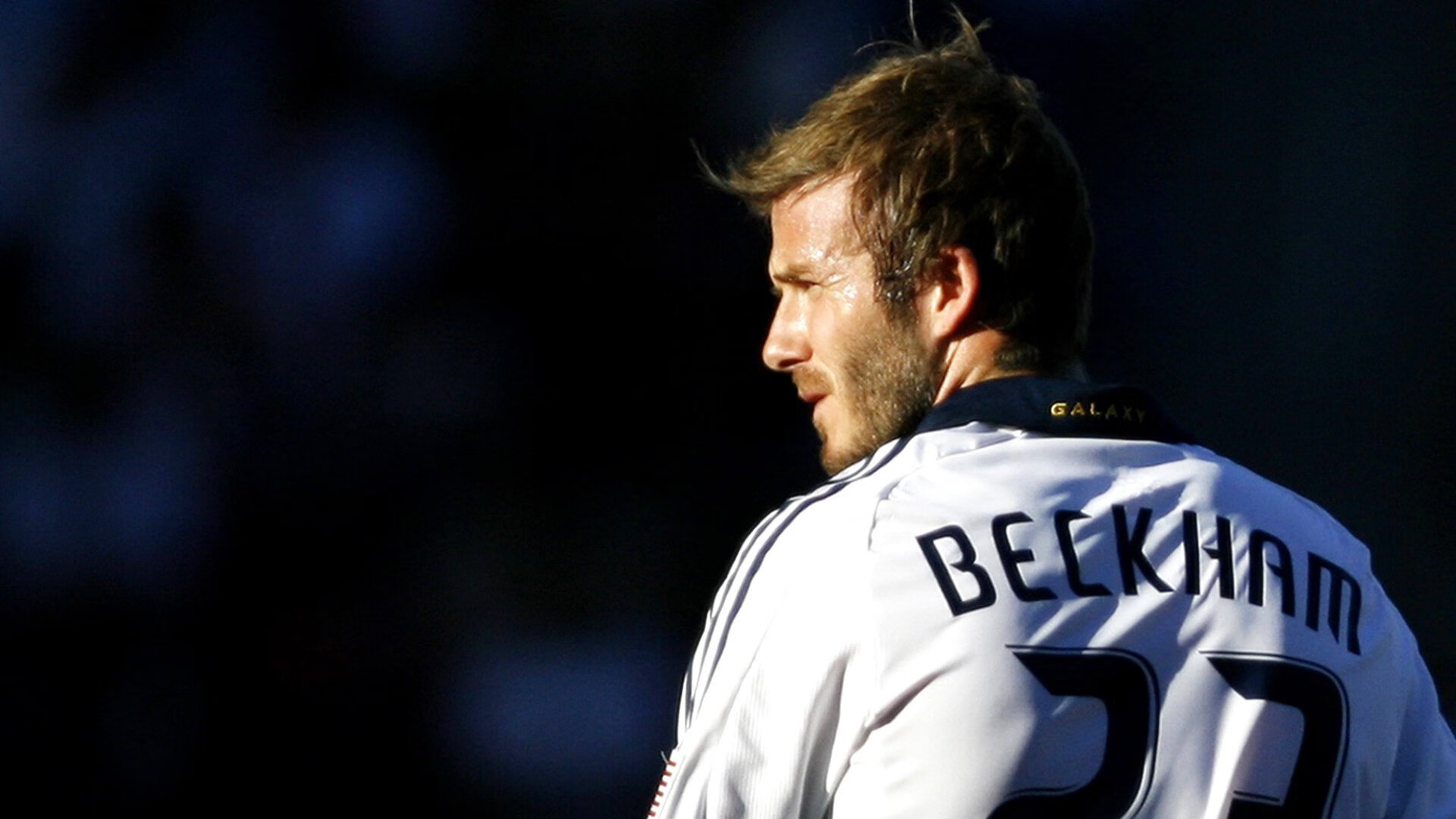 开元真人娱乐 -巴特勒回归赛场，逆转首场状态亮眼，IG观众沸腾！